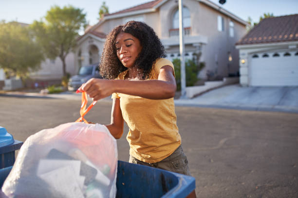 Best Garage Cleanout Services  in Ogden, IA