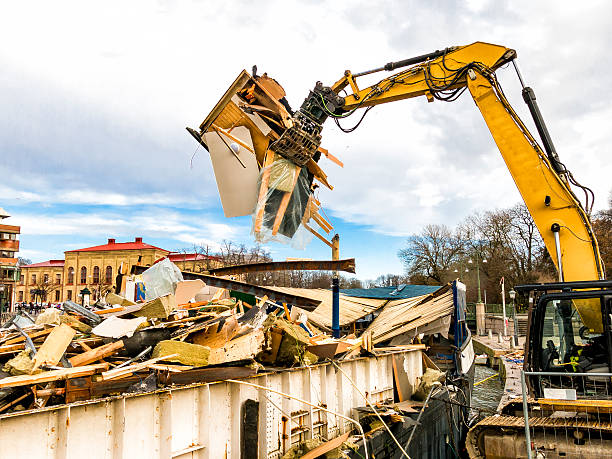 Best Construction Debris Removal  in Ogden, IA